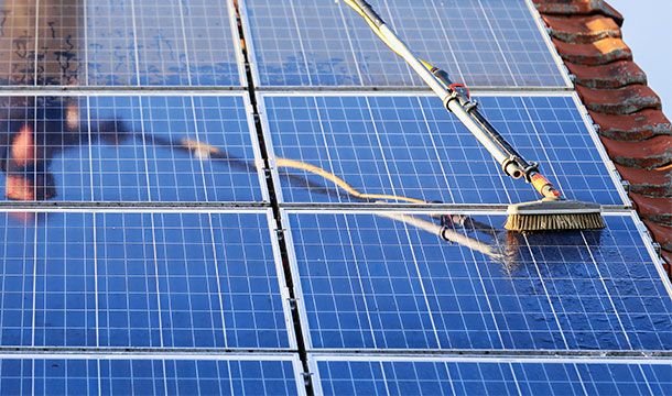 Photovoltaikreinigung für Hamburg und Umgebung